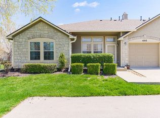 18630 W 158th Pl UNIT 4802, Olathe, KS 66062