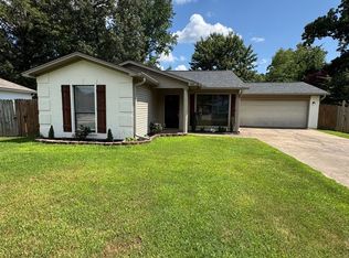 500 SE 1st St, Bryant, AR 72022