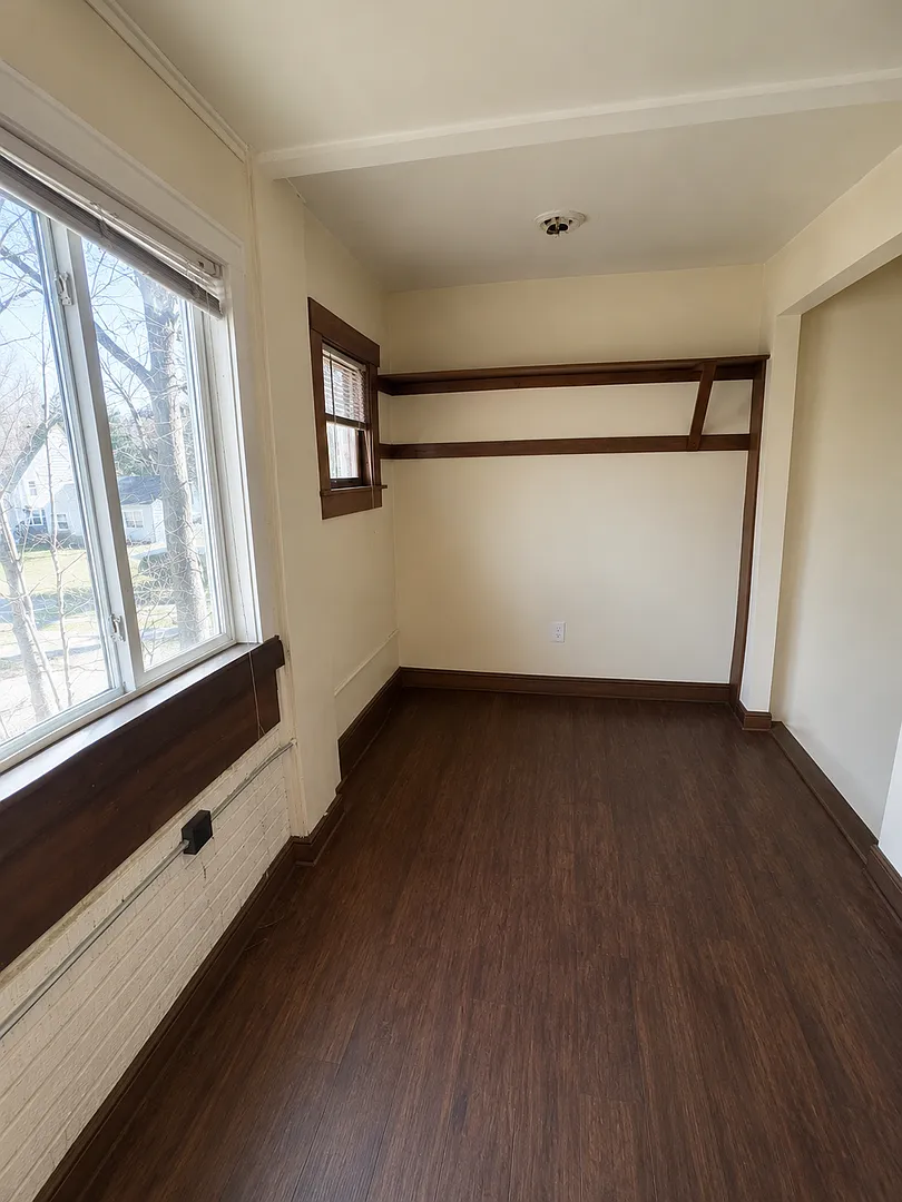 1017 Vine St Kent Oh 44240 Rm6 .Mm .T2 — Photo 4