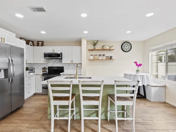 91-1031 Kaimalie St APT 4E2, Ewa Beach, HI 96706