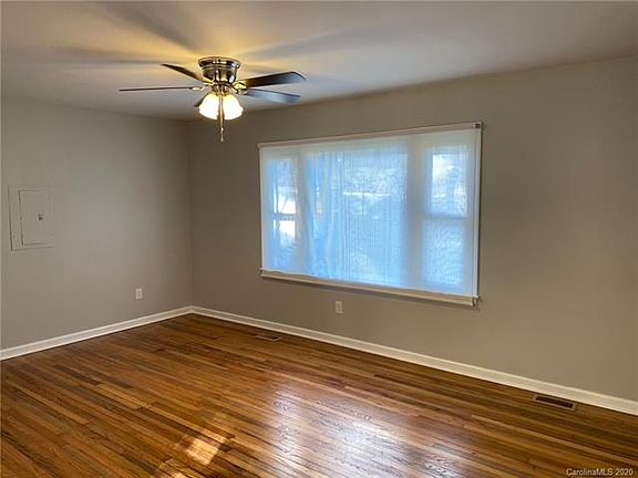 2nd image of 214 Lawing St