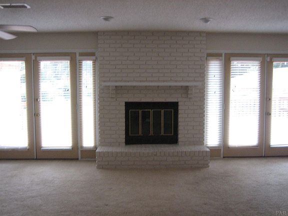 5th image of 7379 Carpenter St