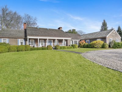 792 Hulls Farm Road, Southport, CT, 06890