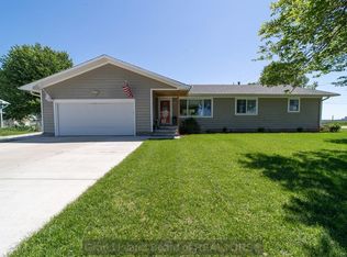 4039 Scheel Rd, Grand Island, NE 68801