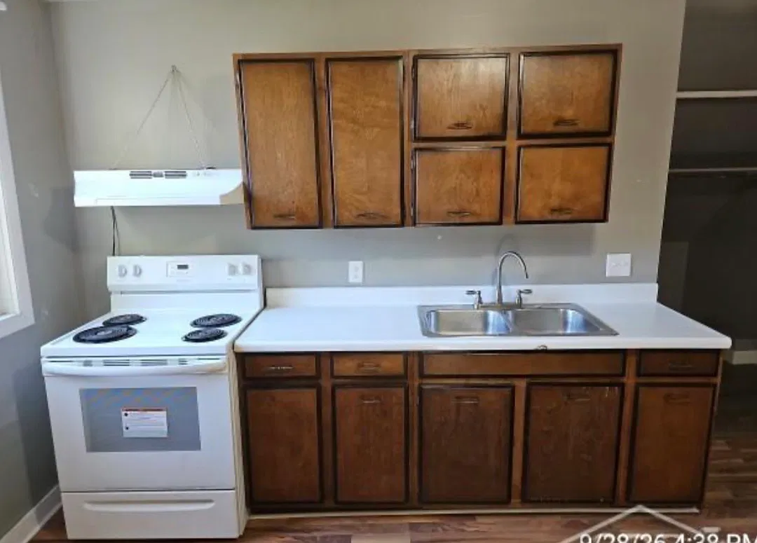 1 bed, 700 sqft, $750 — Photo 4
