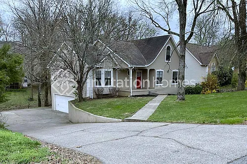 518 Woodland Hills Dr Photo 1