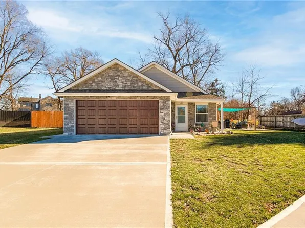 601 Morgana Haven Dr, Plattsburg, MO 64477