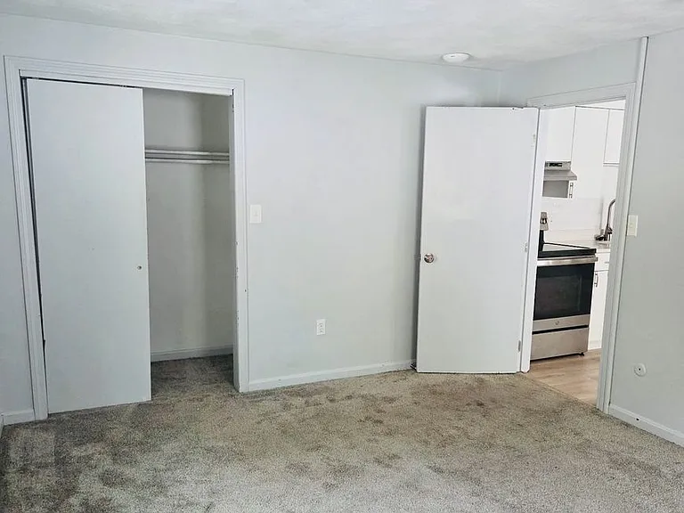 272 Worcester St — Photo 6