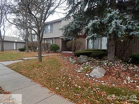 1st image of 1040 Grenoble Ln Unit B