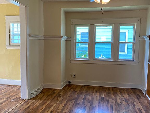 4th image of 713 S 28th St