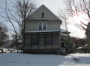 2432 8 1/2 Ave, Rock Island, IL
