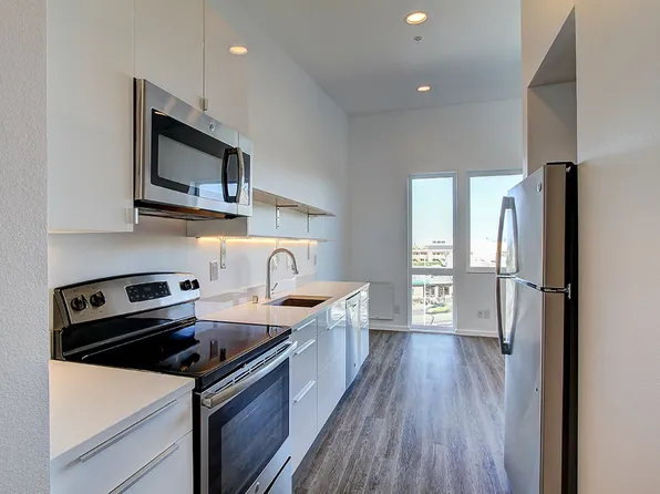 1410 Apartments, 1410 S King St #7, Seattle, WA 98144