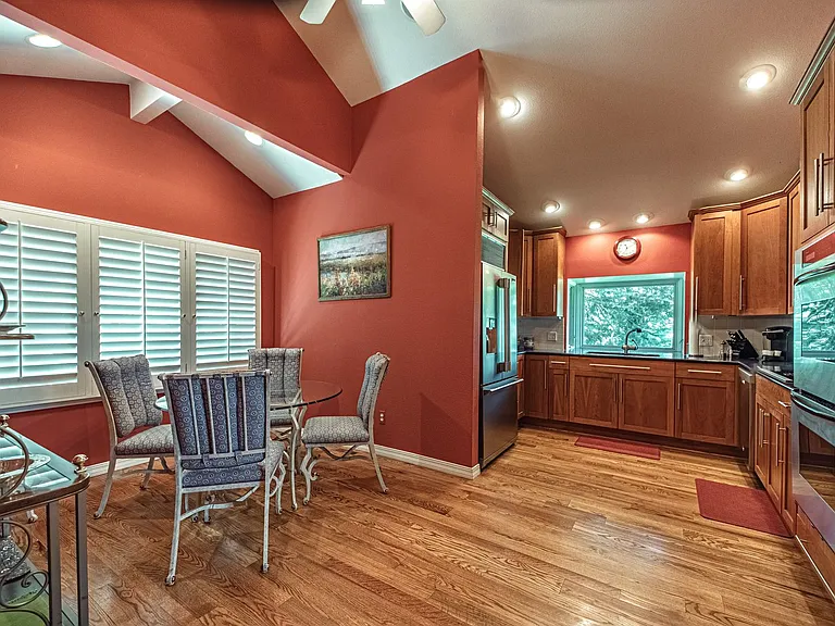 3570 Camels Ridge Ln — Photo 22