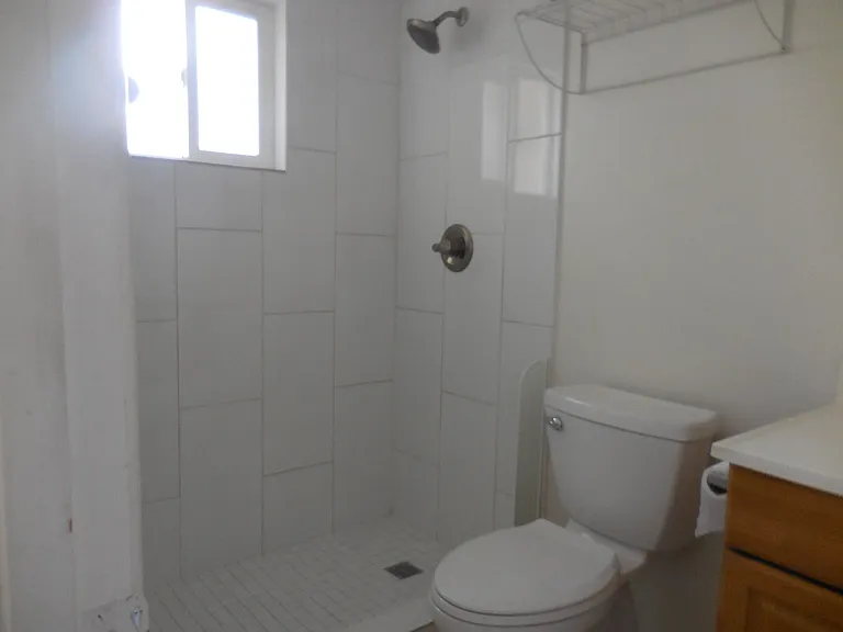 1212 E Spence Ave #3 — Photo 9