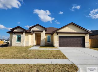 1427 S Stirrup Cir, San Benito, TX 78586