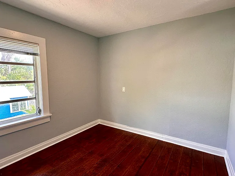 318 S K St #4 — Photo 4