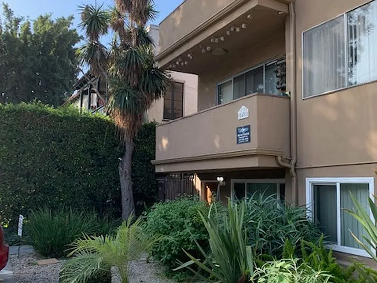 h1431 — Photo 10