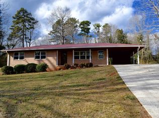283 Lakeview Heights Cir, Cornelia, GA 30531