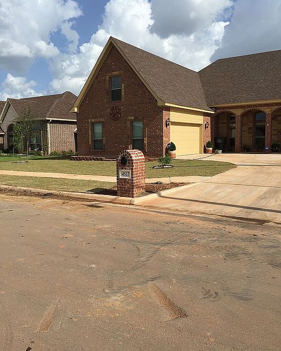 1st image of 4517 Vista Del Sol