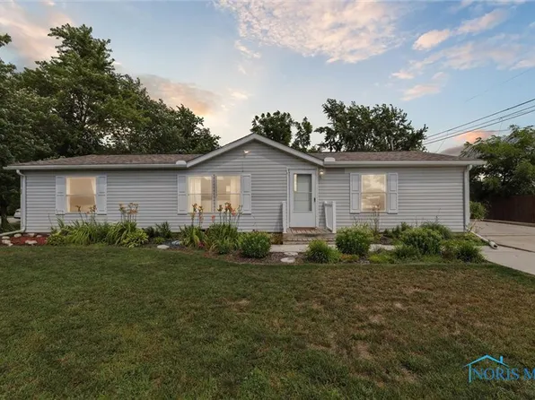 25528 Broad St, Perrysburg, OH 43551