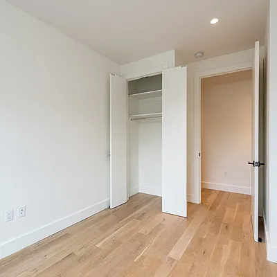 Rented by Nooklyn NYC LLC | media 6