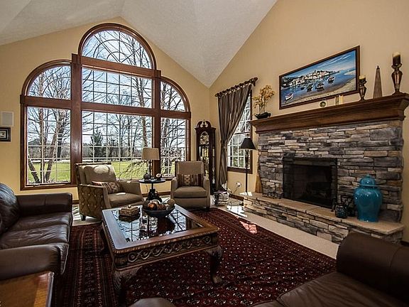 4th image of 7565 Stockwood Dr