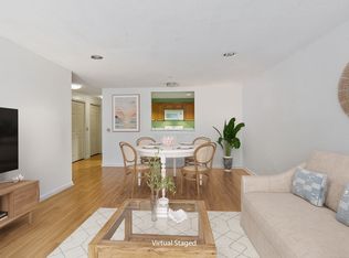 2 Ocean Ave APT 1J, Gloucester, MA 01930