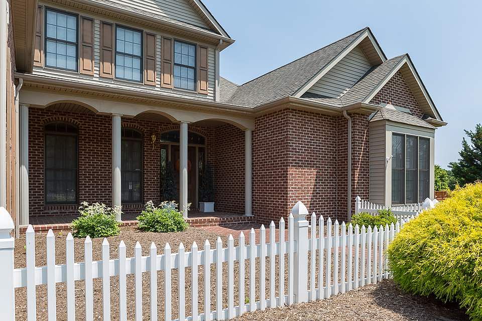 43 Bradford St, Swoope, VA 24479 Zillow