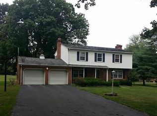 7159 Springdale Dr, Brookfield, OH 44403