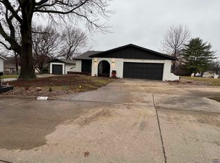 115 Wilson Cir, Wamego, KS 66547