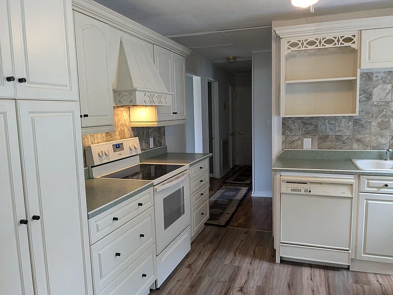 1628 Fairfield Ave — Photo 10