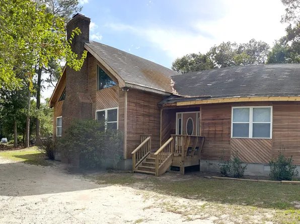 396 Jarvisburg Rd, Jarvisburg, NC 27947