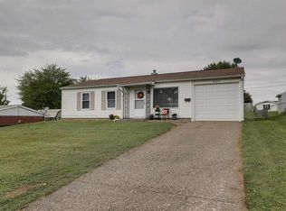 3329 Chestnut St, Quincy, IL 62301