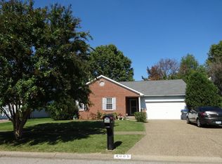 8005 Apple Valley Dr, Louisville, KY