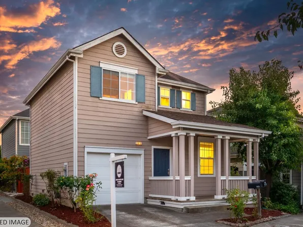 1013 Warren Drive, Petaluma, CA 94952