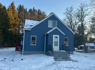 1054 Interchange Rd, Gilbert, PA 18331