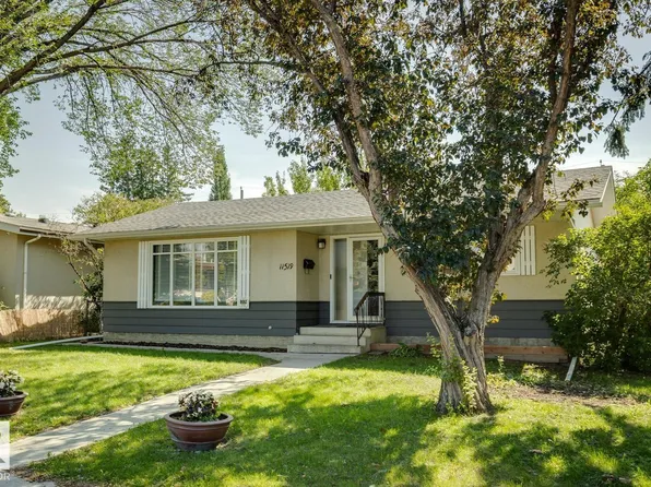11519 42nd Ave NW, Edmonton, AB T6J 0W4