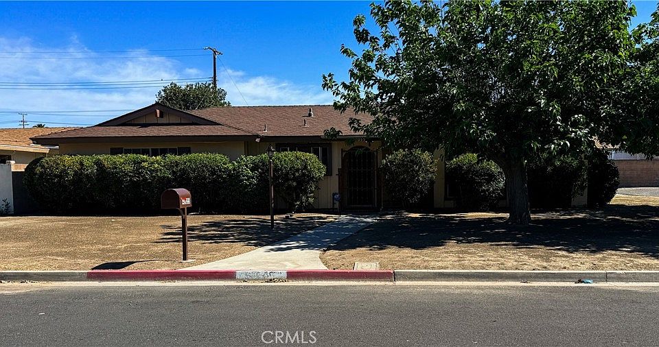 1st image of 42055 Harmony Dr