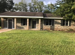 4221 Knowles Ave, Moss Point, MS 39562