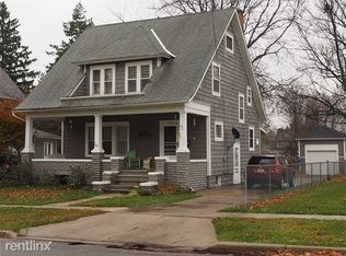 1123 College Ave, Adrian, MI 49221