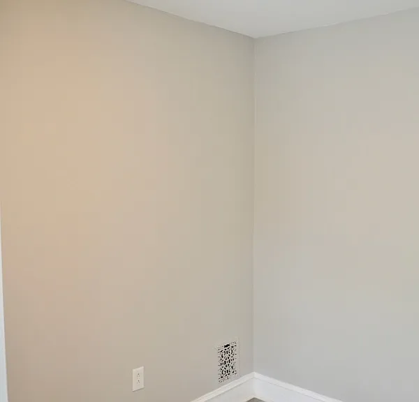 1824 Sigel St — Photo 24