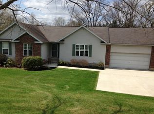 11275 Rosewood Ln, Athens, OH 45701