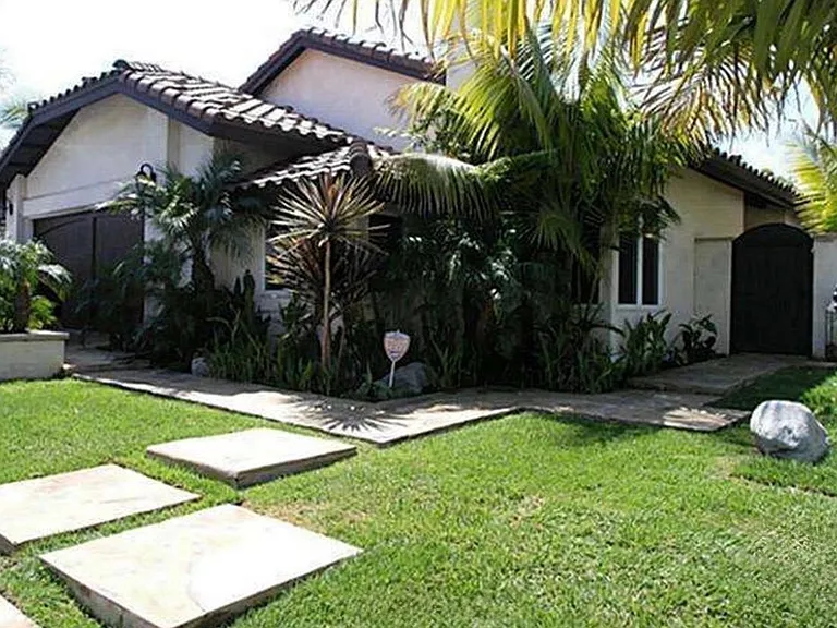 24512 Priscilla Dr — Photo 12