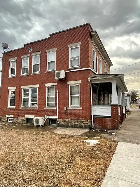 1 bed, 500 sqft, $700 — Photo 2