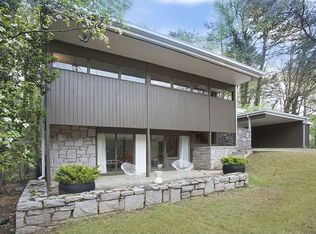 1017 Burton Dr, Atlanta, GA 30329
