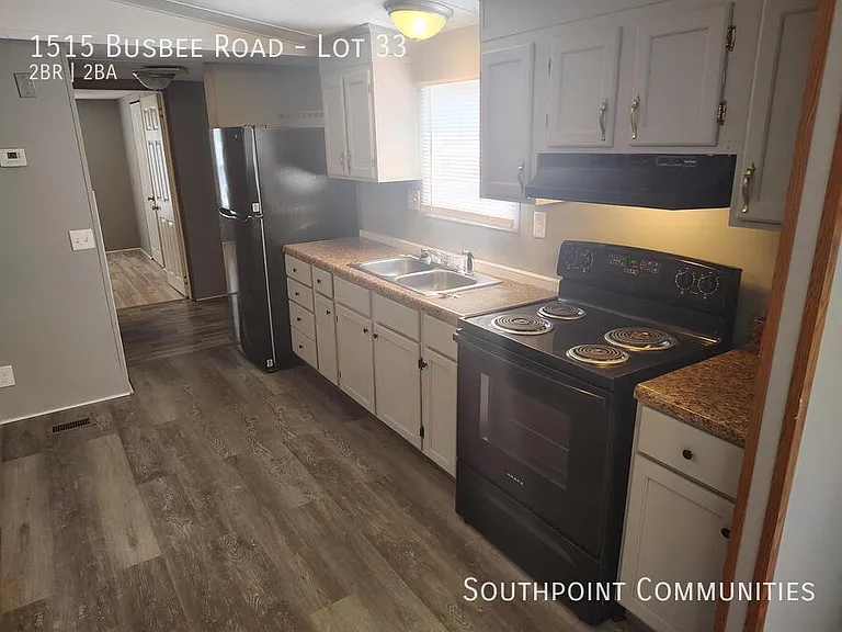 1515 Busbee Rd #33 — Photo 4