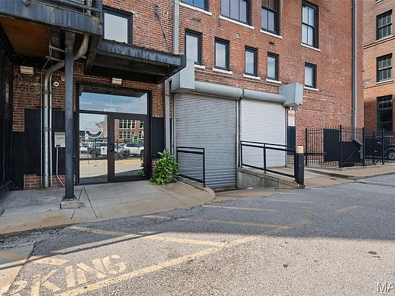 2nd image of 1619 Washington Ave #805
