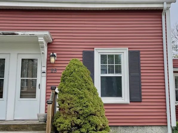 25 Cain Ave, Weymouth, MA 02189