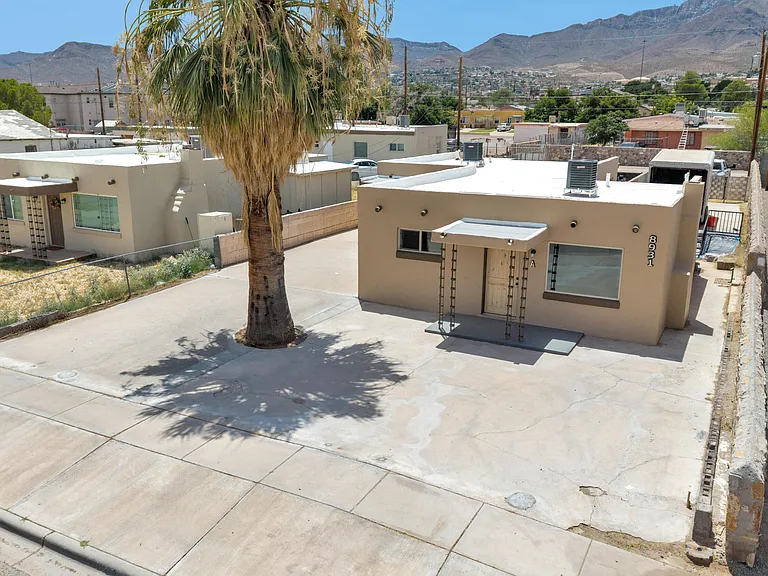 8931 Robert Dr #EL — Photo 49