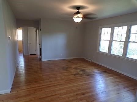 2nd image of 202 Eastview Dr